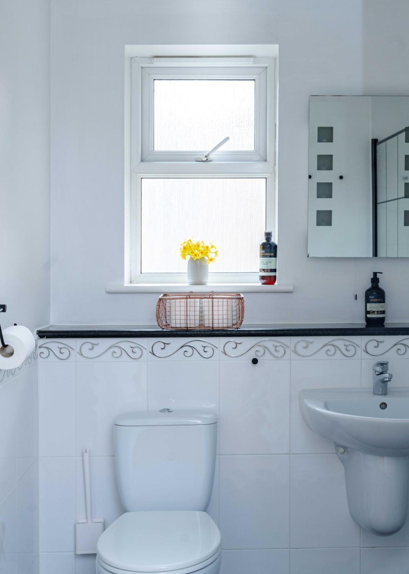 Modern Apartment Near Old Town With Parking Margate Buitenkant foto