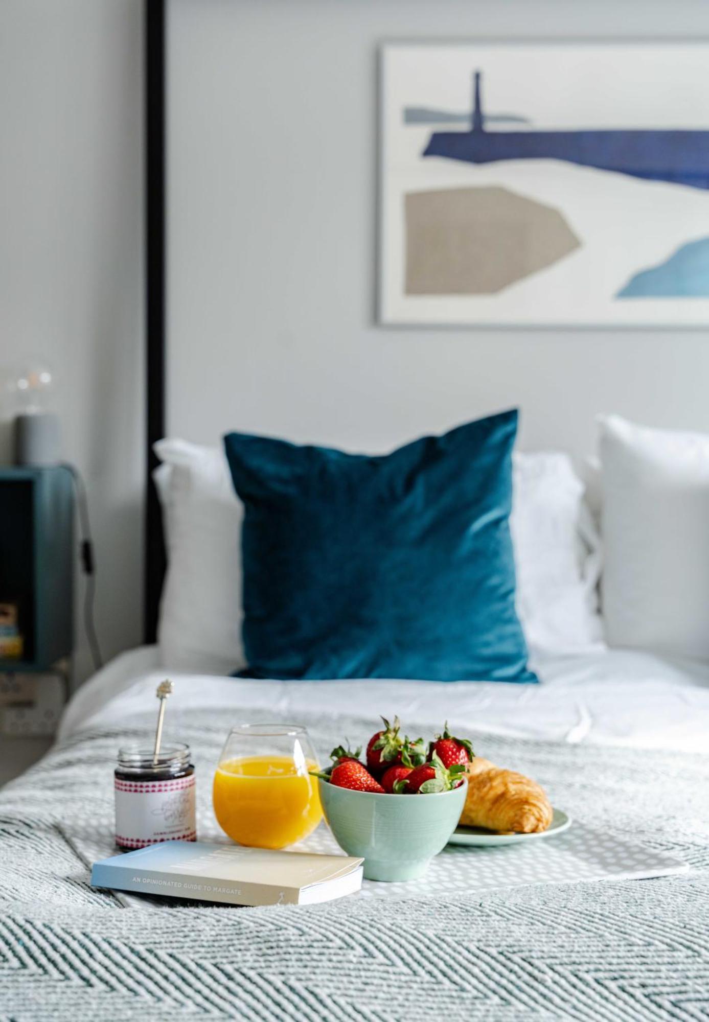 Modern Apartment Near Old Town With Parking Margate Buitenkant foto